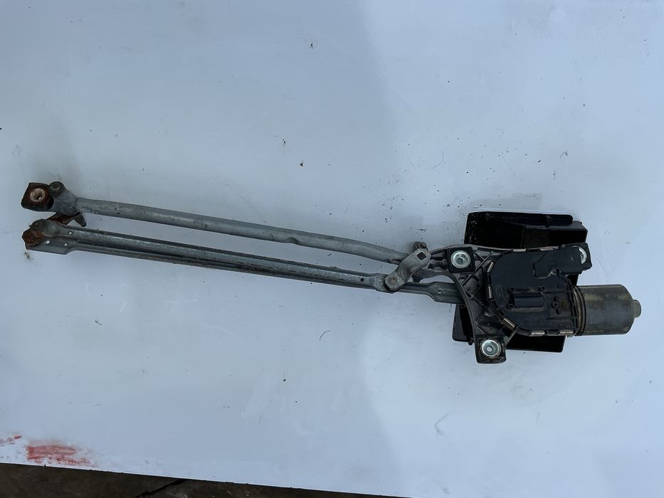 motor limpa vidro frente  volvo v50 ano 2007