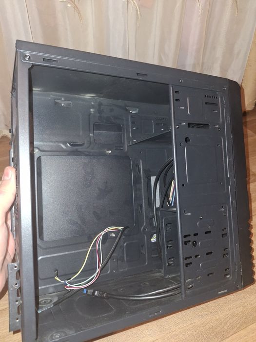 Корпус Artline для пк