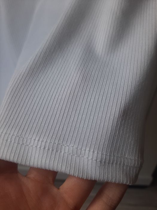 elegancka biała bluzka