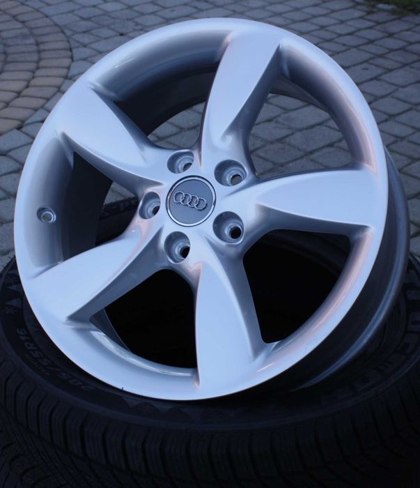 FABRYCZNIE Nowe alufelgi oem Audi 17 5X112 ET43 A3 A4 Q2 S3 Seat Skoda