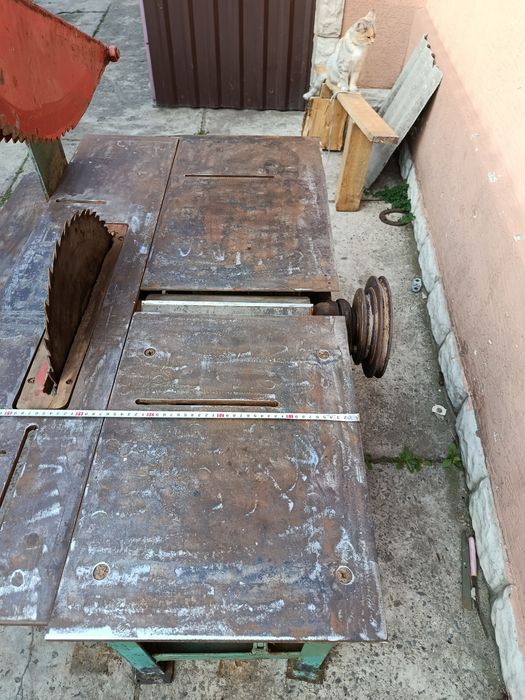 Продам циркулярний станок