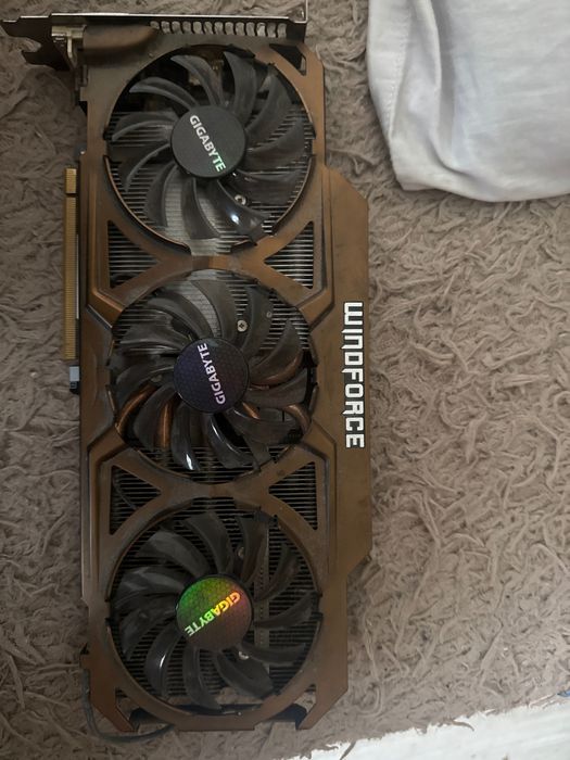 Karta graficzna gigabyte 4GB