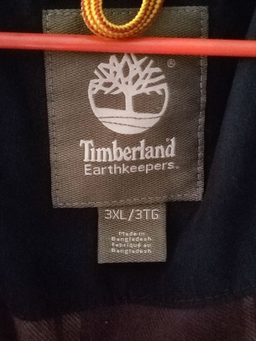Продается мужской пуховик Timberland