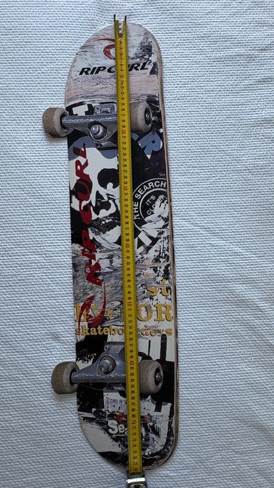 Rip Curl skate poster realístico de cartão