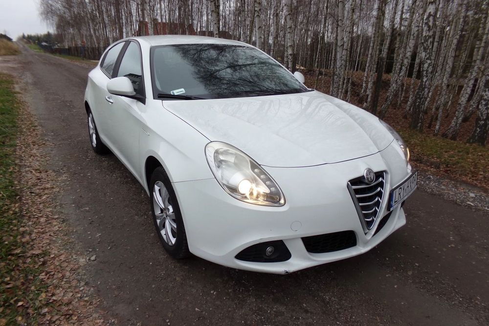 Alfa Romeo Giulietta Pierwszy właściciel w Polsce! Nowy rozrząd!