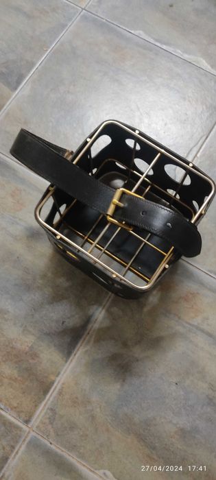 Porta garrafas antigo