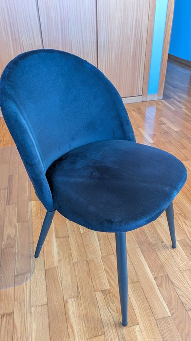 Conjunto de 4 cadeiras pretas de veludo