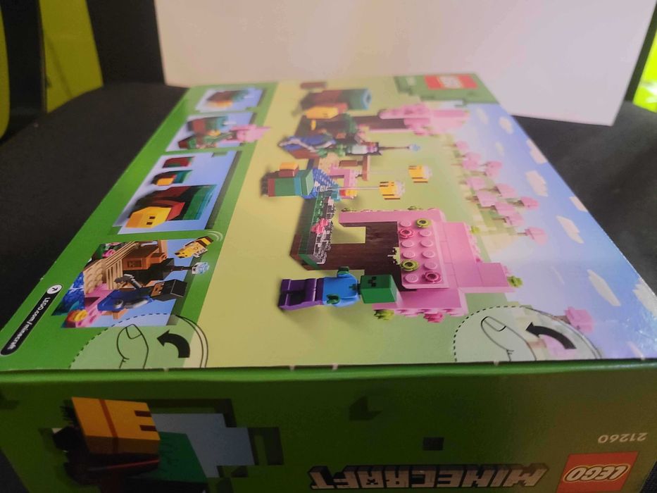 LEGO Minecraft 21260 Wiśniowy ogród – nowy