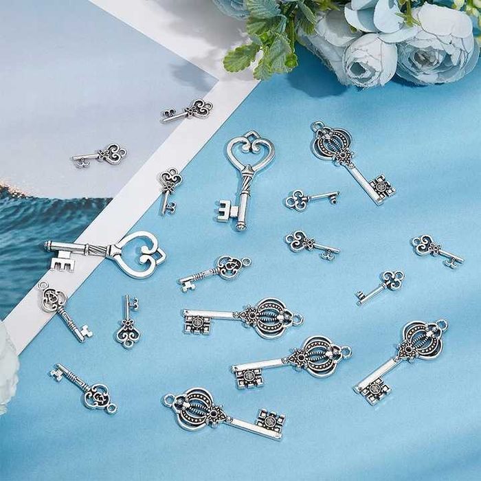 PandaHall mix 48 kluczyków DIY kolor srebrny zawieszki Dekoracja