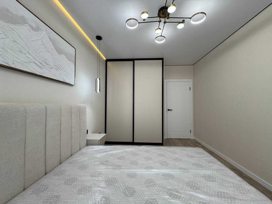 БЕЗ КОМІСІЇ !!!Стильна півторачка у центрі міста