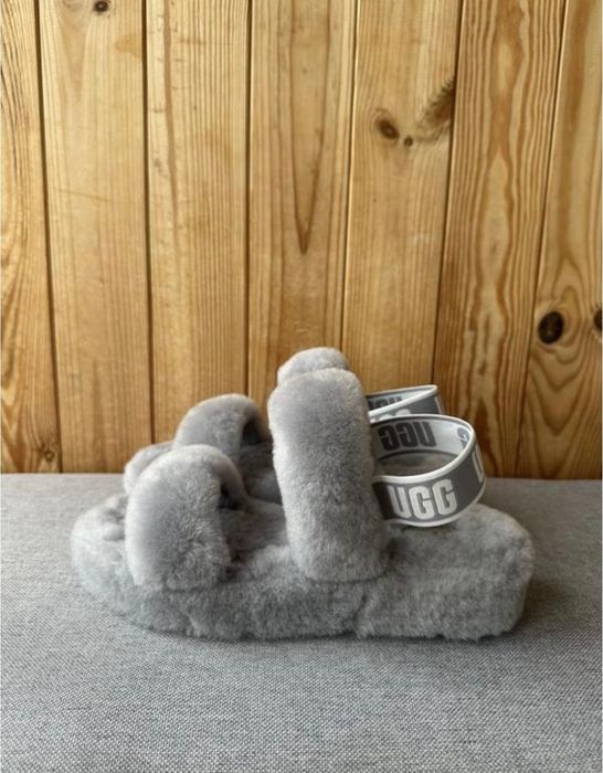Пухнасті тапки сандалі UGG Oh Yeah