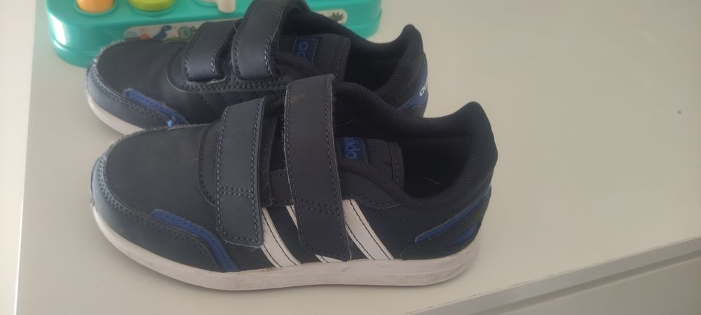 Sapatilhas adidas & puma