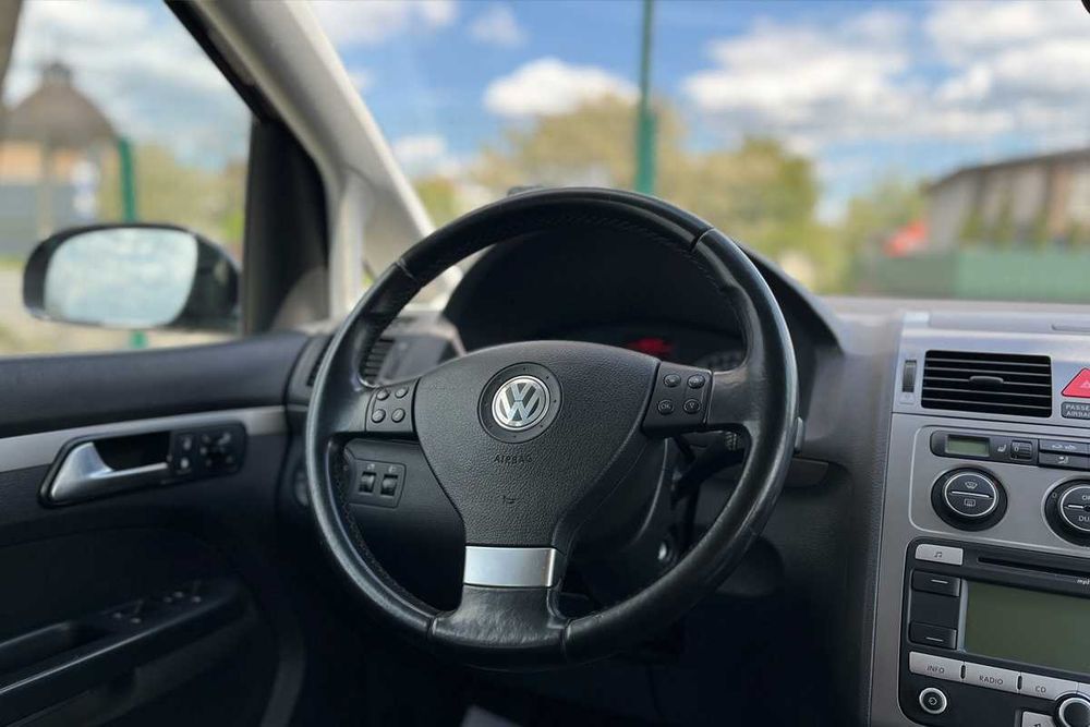 Volkswagen Touran 2009