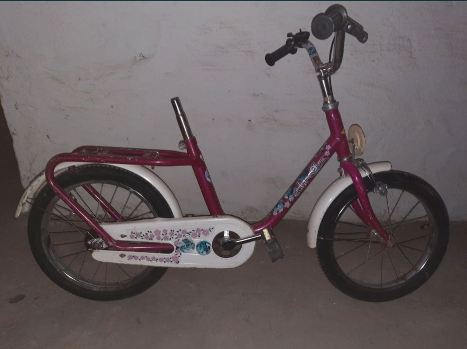 Rower apollo 16 cali