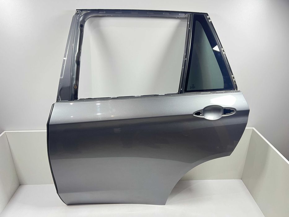 Дверь BMW X5 F15 F16 дверька передняя БМВ Х5 Ф15 Ф16 двери задняя A52