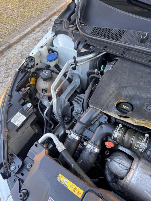 Peugeot 308 1.6hdi  120cv