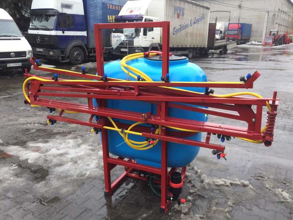 Оприскувач оприскувач навісний Польща Віракс Wirax