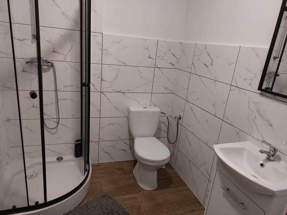 Kwatery pracownicze . Hostel . Pokoje . Noclegi . Domy . Poznań .