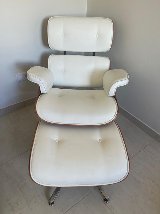 Poltrona Tipo Charles Eames