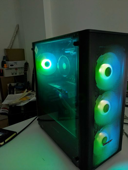 PC - R5 2600X | RX 580 8GB | 16GB 3200Mhz | Caixa Nova