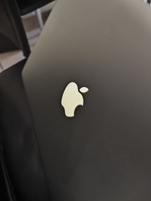 MacBook Pro 256GB 13 com  i5 8GB