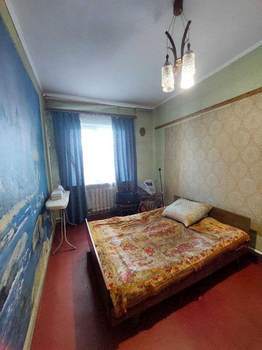Продам 1\2 частину будинку с. Зідьки