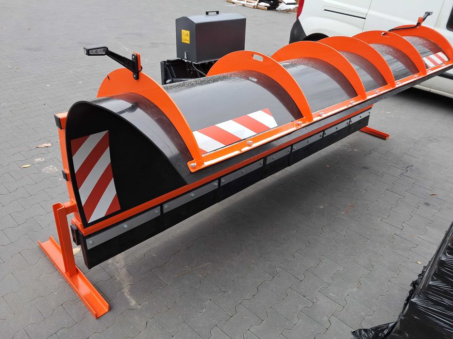 Pług do Śniegu ciężarowy 3,5mb