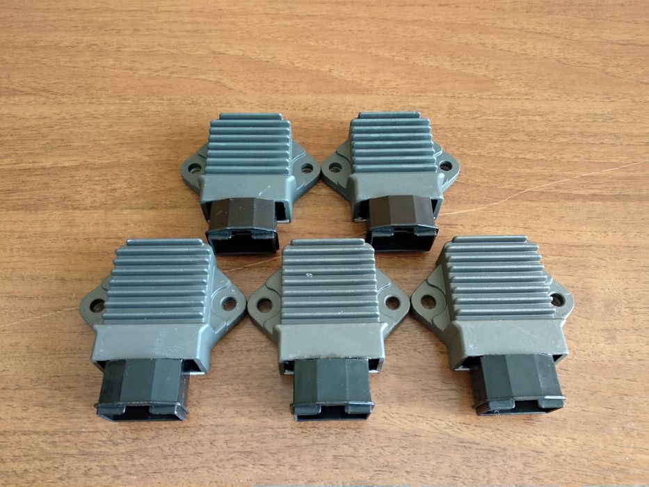 Реле зарядки Honda регулятор напруги мото Хонда SH633-12 SH603-12 CB CBR VT VTR VFR NT XL Hornet Shadow Mosfet Regulator контролер генератора стабіліз