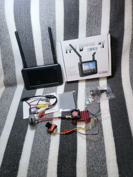 ФПВ комплект 5.8  Монітор LT-DV1  Камера VTX 2Вт