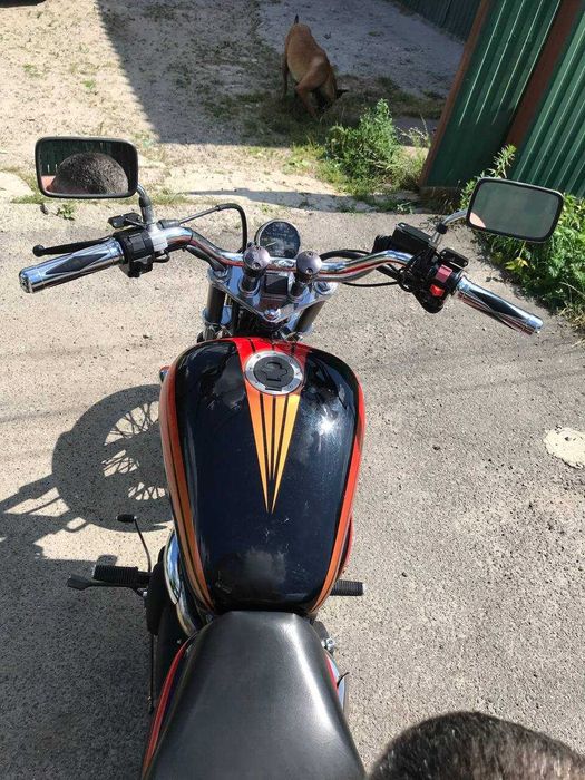 Suzuki desperado vz400