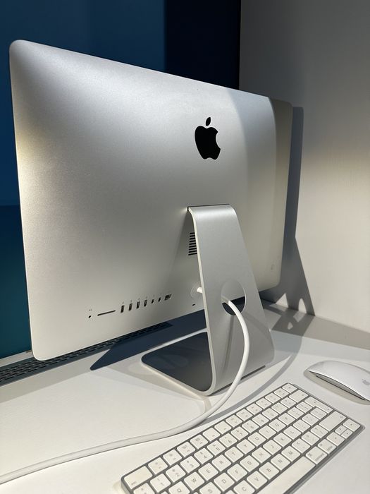 Komputer iMac 21,5”