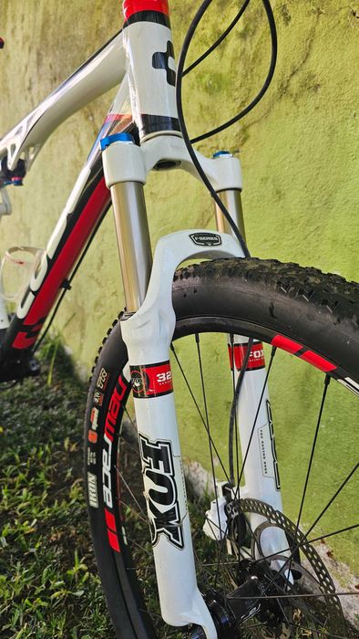 Bicicleta BTT - Cube HMS 110 Pro 20''
