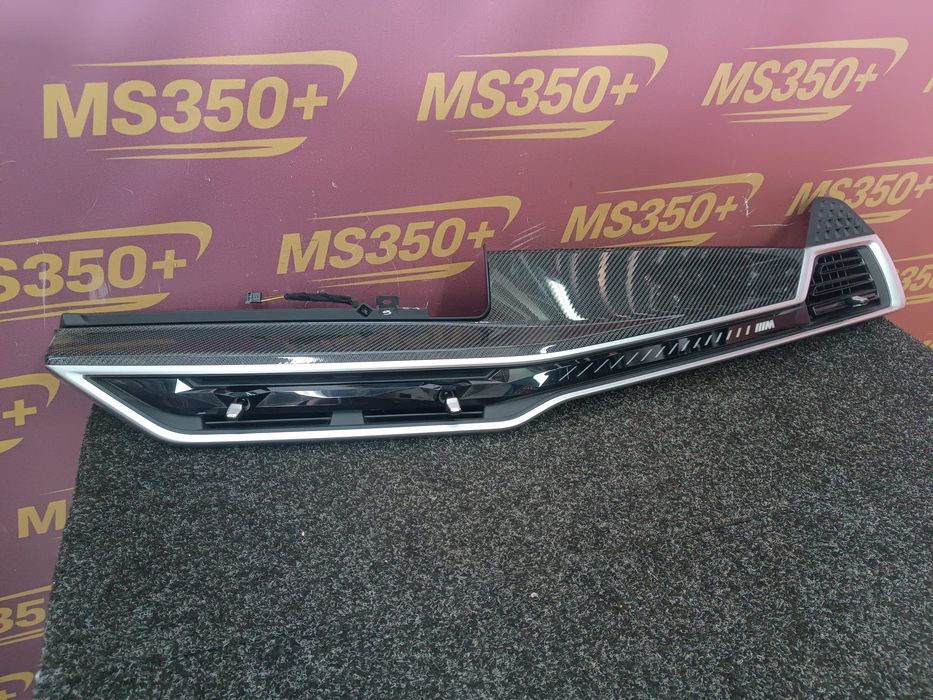 Дефлектор обдування салону центральний BMW X5M F95 БМВ Х5М Ф95 розборка шрот запчастини 51458088429 64225A01333  Дефлектор обдува салона центральный
