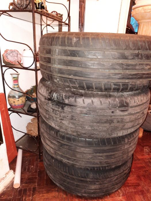 4 pneus usados ótimo estado