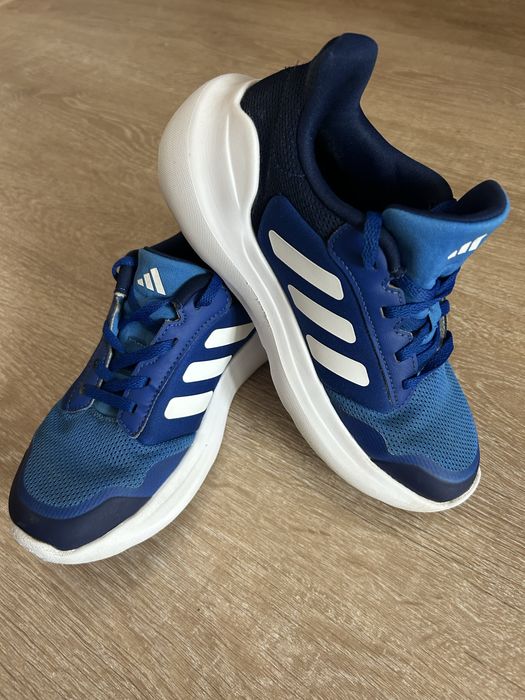 Дитячі кросівки Adidas
