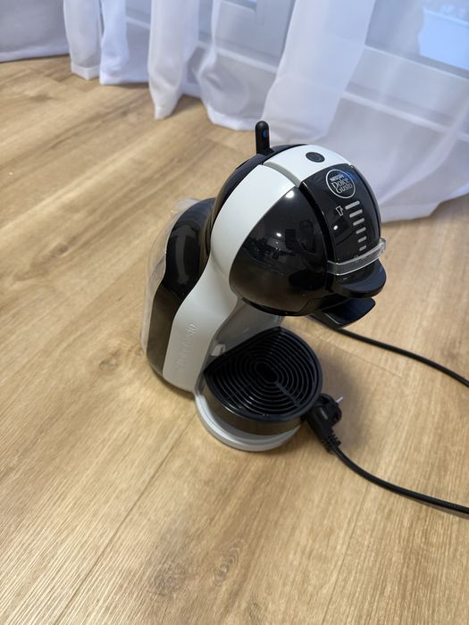 Ekspres do kawy Nescafe Dolce gusto