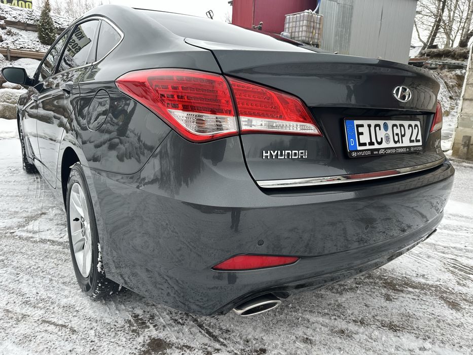 Hyundai i40  1.6 crdi. Super stan!!!