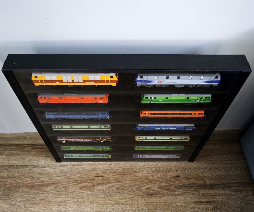 Gablota witryna na modele kolejowe H0 TT N