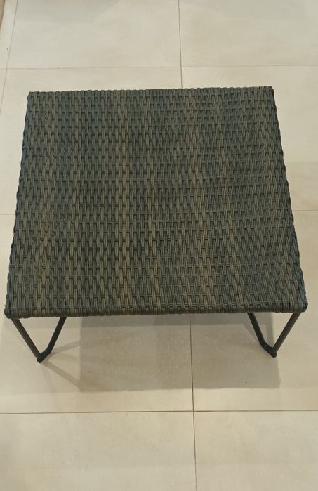 Mesa de Apoio Exterior JUTHOLMEN (IKEA)