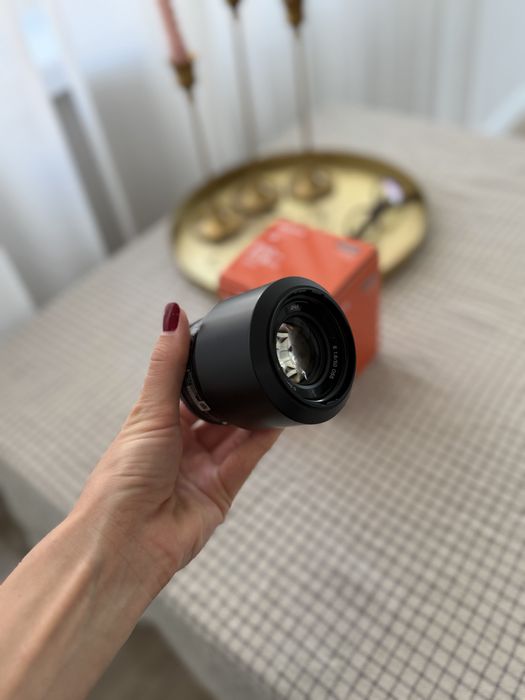 Sony E 50mm 1.8 (кроп)