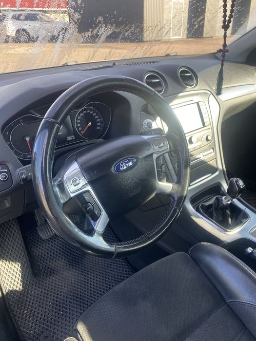 Терміново Ford Mondeo 2013, 1.6 дизель