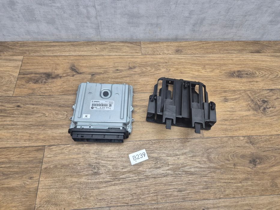 BMW 5 F10 F11 F25 3.0D Xdrive Komputer Sterownik Silnika 8572873