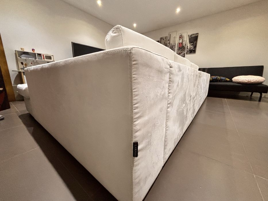 Sofá Laskasas 3,20mt com Chaise Long