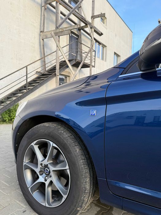 volvo xc60  2015 р   2.0  дизель