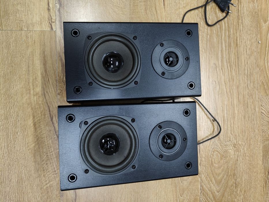 Колонки для компьютера F&D SPS-611 дерево