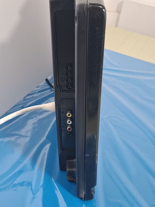 Televisão SANYO LCD TV | impecável com comando original