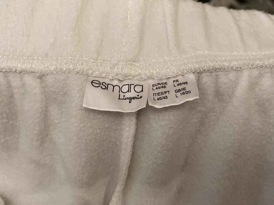 Spodnie dresowe, polarowe, białe