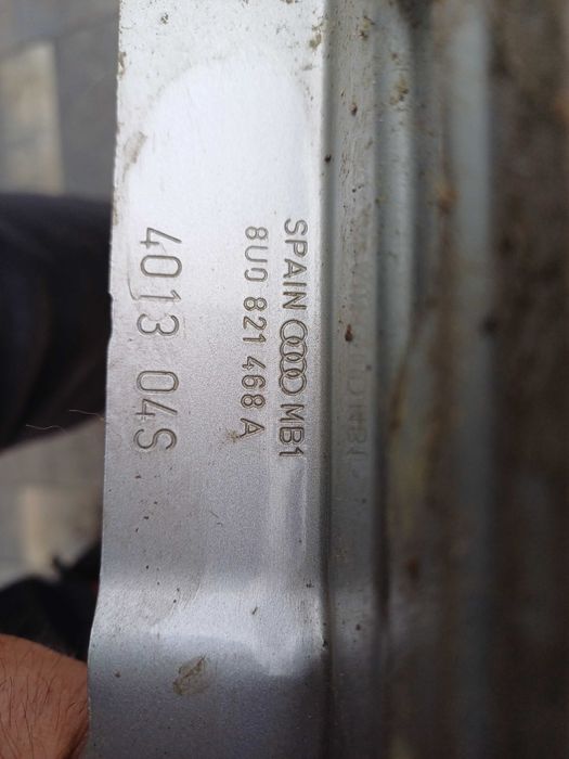 błotnik prawy audi q3 model 8u082.1106 rok 2011-18