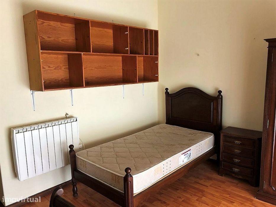 Quarto para rapaz estudante – Bairro da Gulbenkian