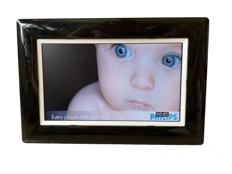 Цифровая фоторамка Philips 7